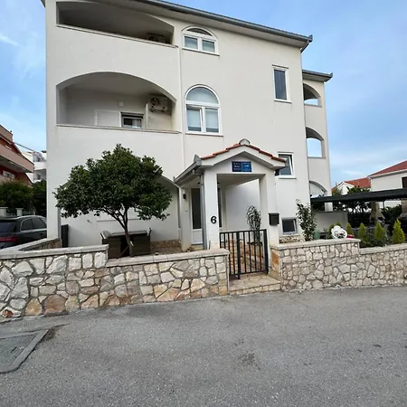 Apartment Lm Trogir